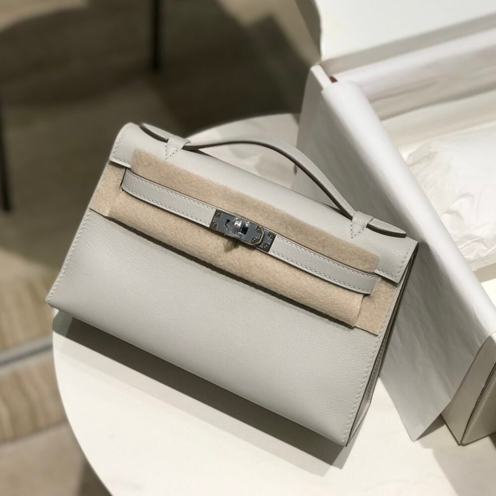 Hermes Kelly Pouchette Swift Leather clutch bag Silver H230259