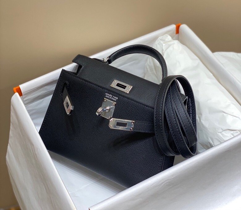 Hermes Sellier Kelly 28cm of Epsom Leather Bag 20330 Black