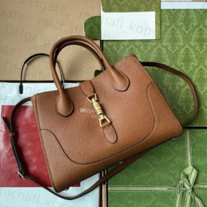 Gucci 746210 Gucci Deco medium tote bag in Wine red leather