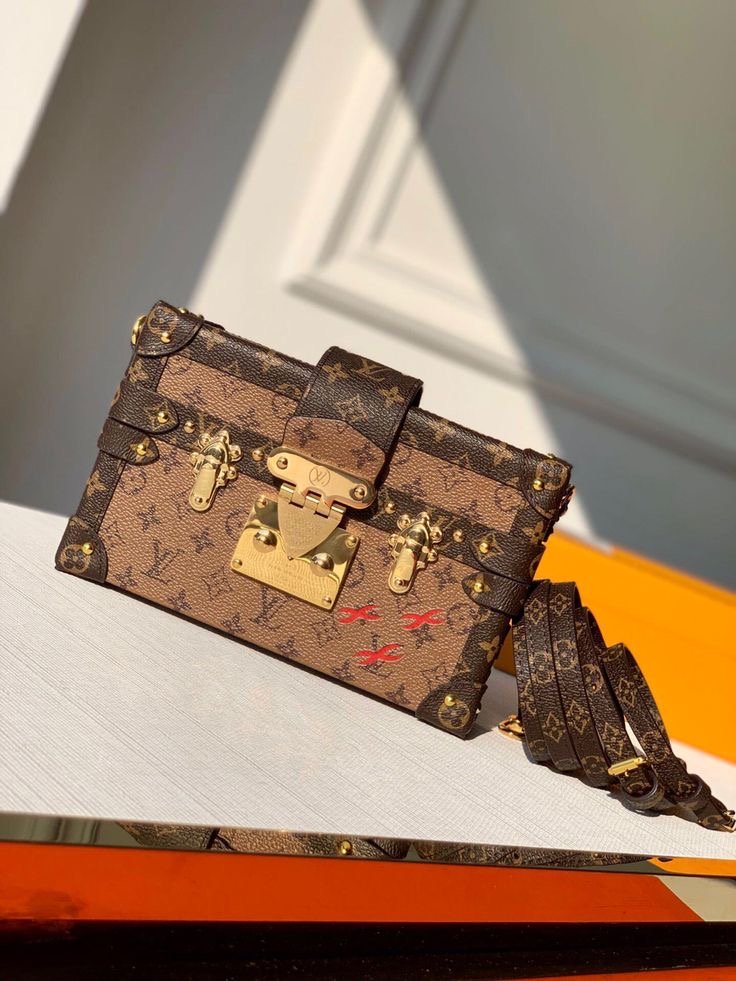 Replica Louis Vuitton Petite Malle Capitale M46755