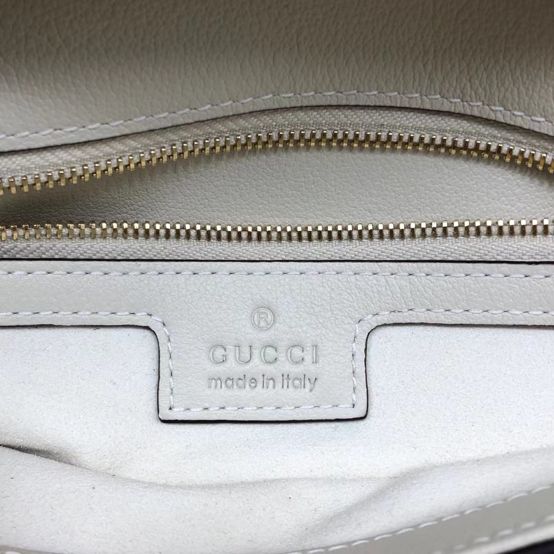 GUCCI BLONDIE SHOULDER BAG  Style ‎699268 UXX0G 9022