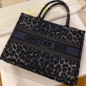 Dior M1286 Dior Book Tote Raspberry Pop Mizza Embroidery
