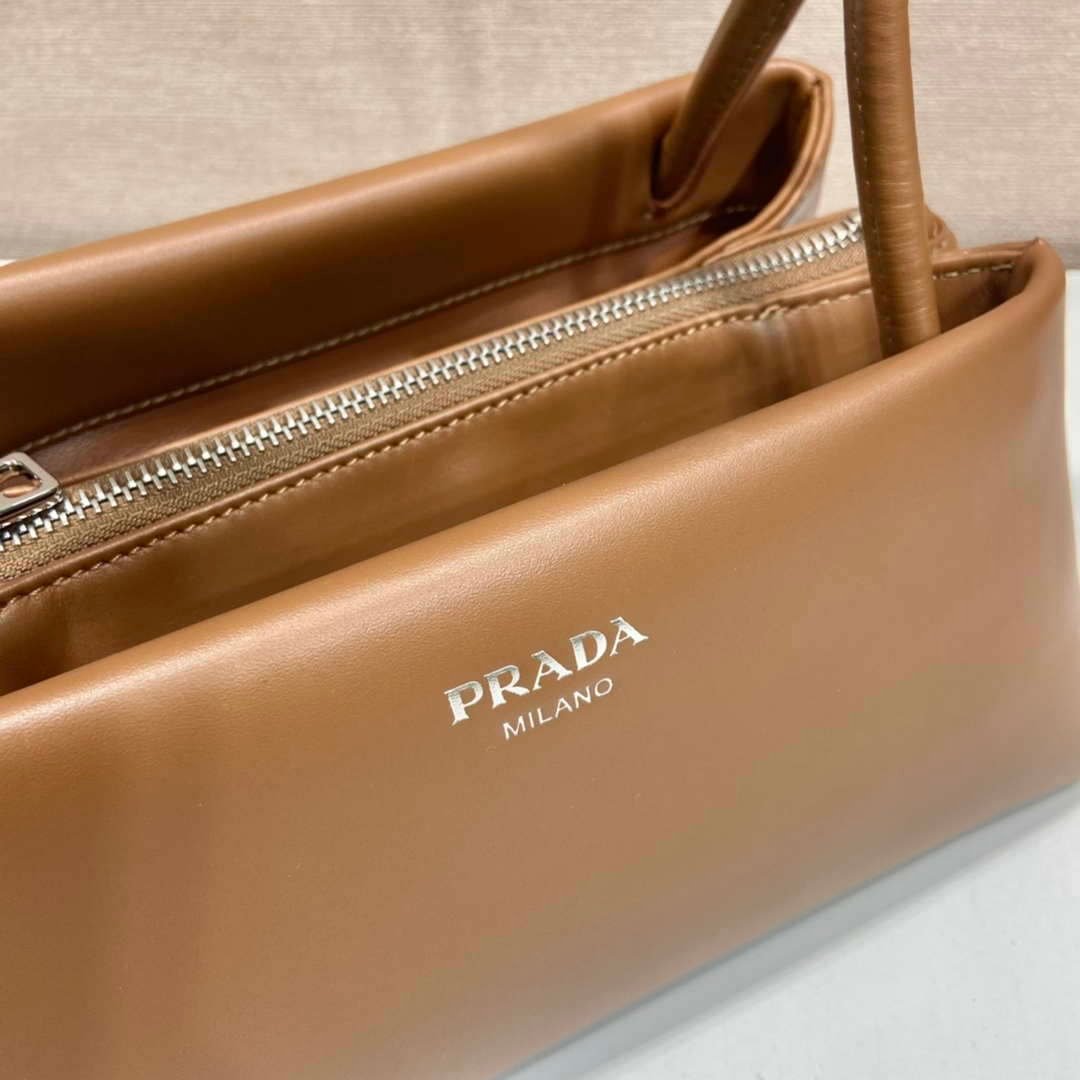 Prada 1BA368 Leather mini-bag Bag Brown
