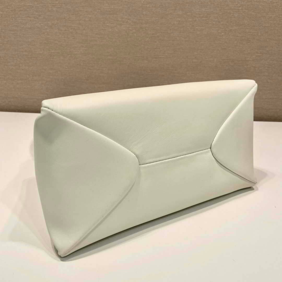 Prada 1BA368 Leather mini-bag Bag White
