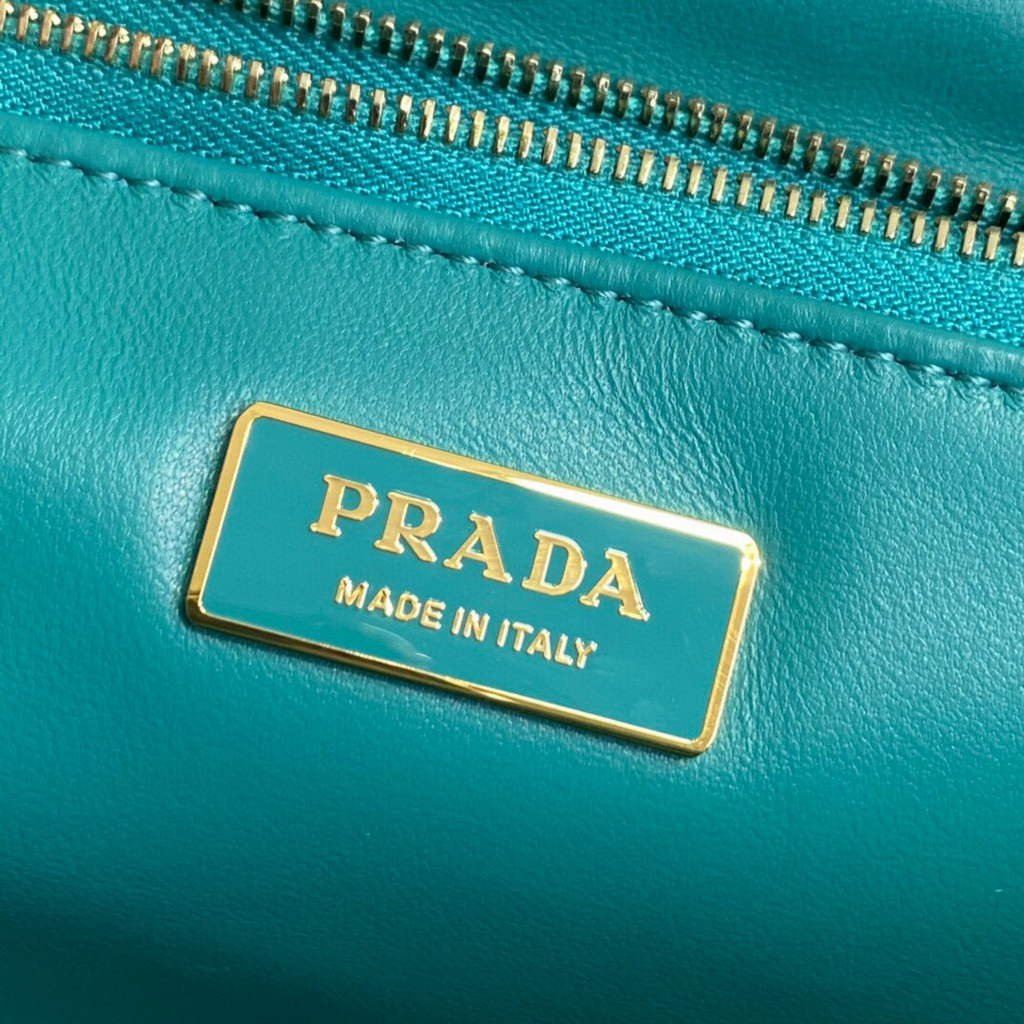Prada Padded nappa leather shoulder bag 1BD306 Green