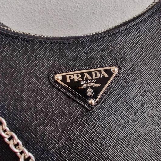 Prada 1BH204 Prada Re-Edition 2005 Saffiano leather Bag in Black Silver