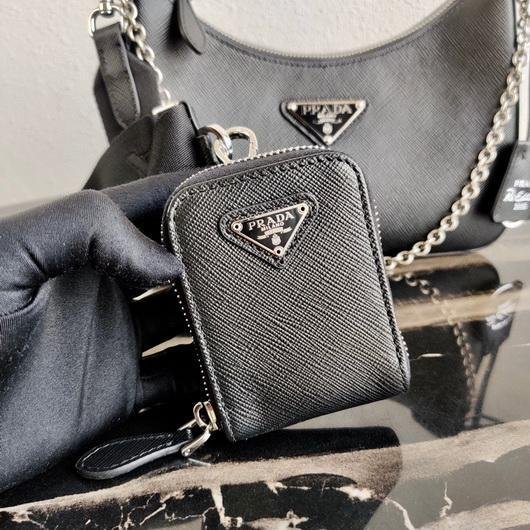 Prada 1BH204 Prada Re-Edition 2005 Saffiano leather Bag in Black Silver