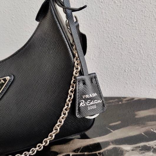 Prada 1BH204 Prada Re-Edition 2005 Saffiano leather Bag in Black Silver