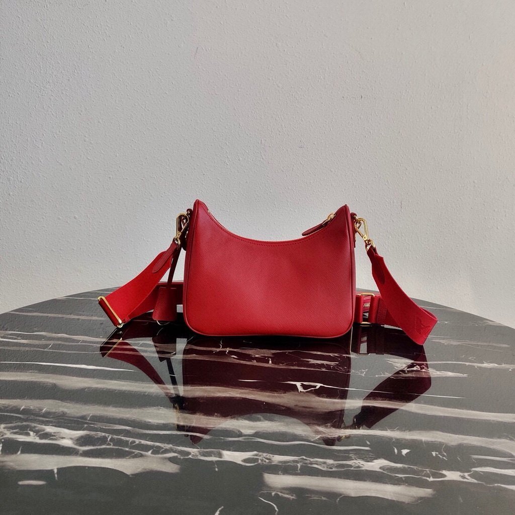 Prada 1BH204 Prada Re-Edition 2005 Saffiano leather Bag in Red