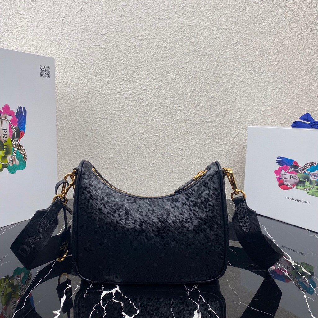 Prada 1BH204 Prada Re-Edition 2005 Saffiano leather Bag in Black