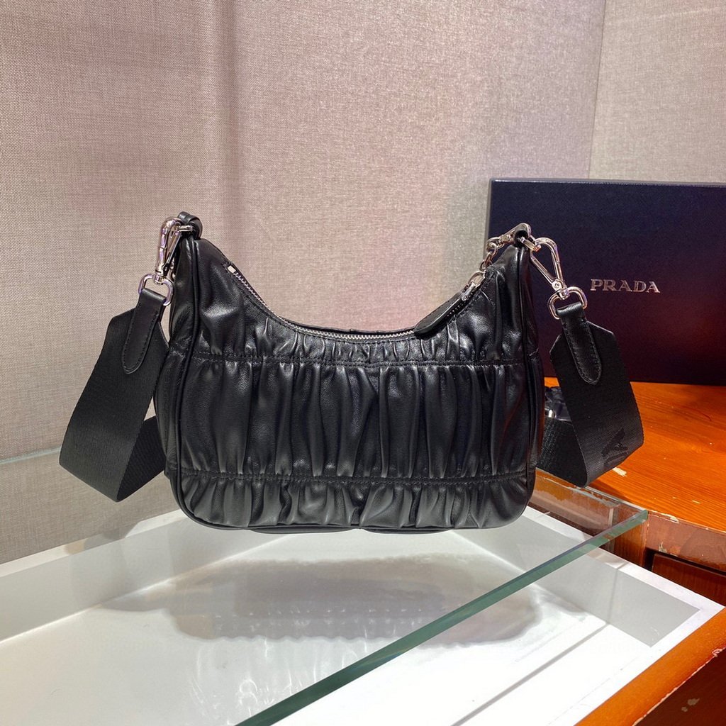 Prada 1BH204 Mini Bags Prada Crossbody Leather bag In Black