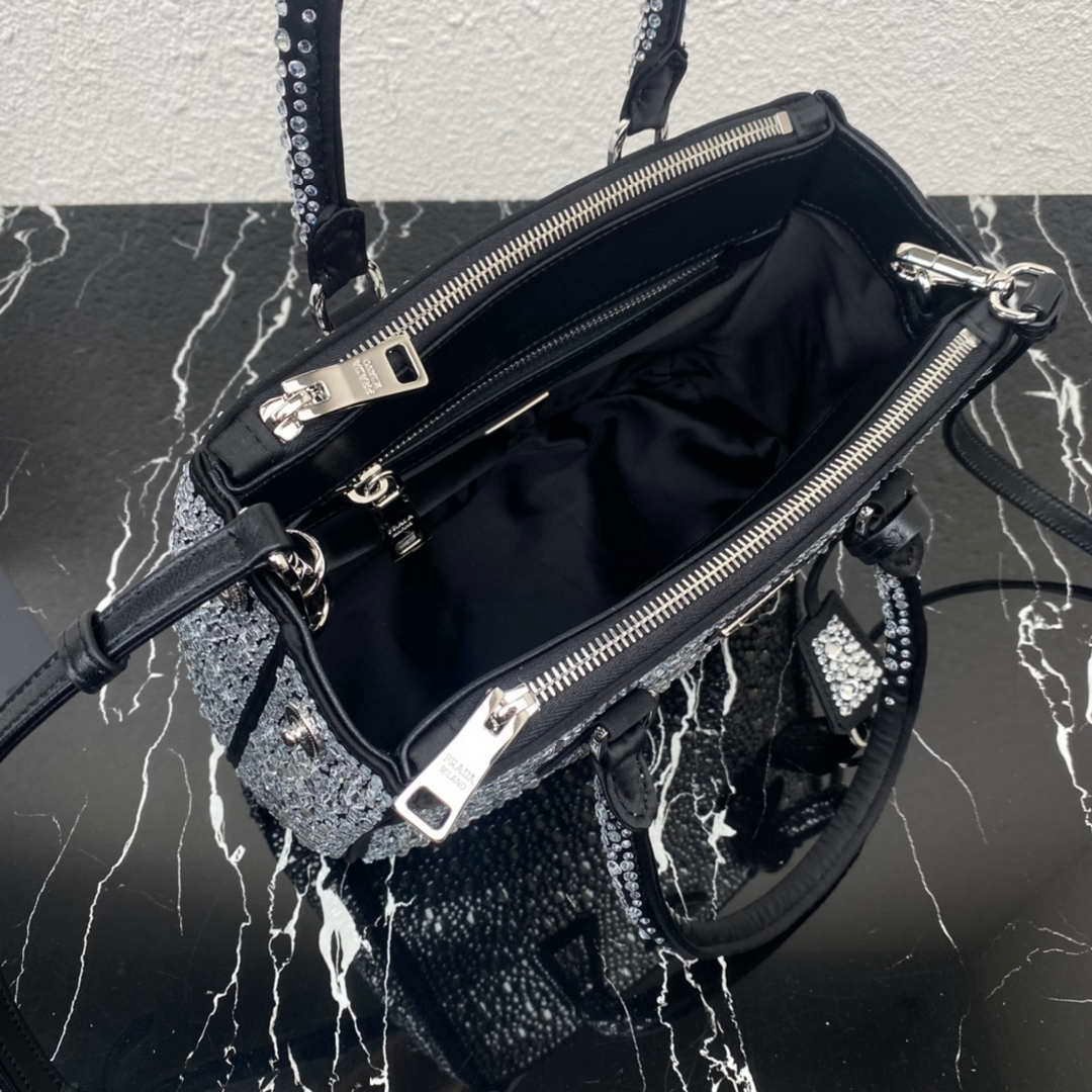 Prada 1BA896 Prada Galleria Saffiano leather small bag Black