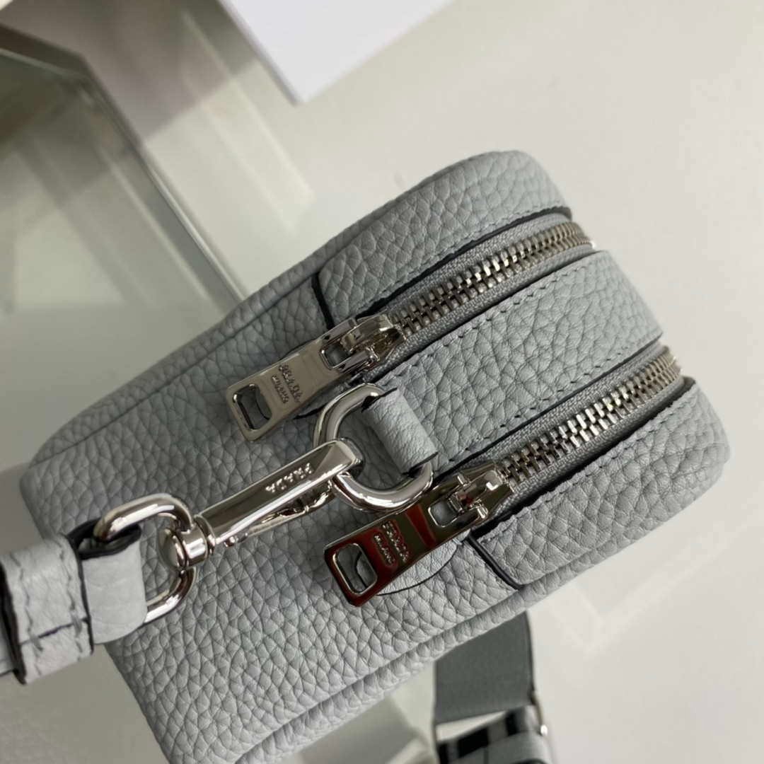 Prada Leather bag with shoulder strap 1BH082 Gray