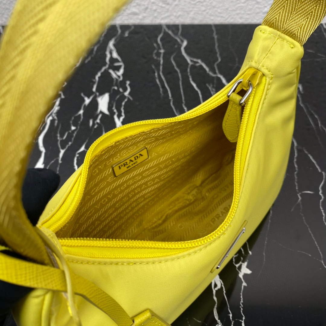 Prada 1NE515 Re-Nylon Re-Edition 2000 mini-bag Lemon Yellow