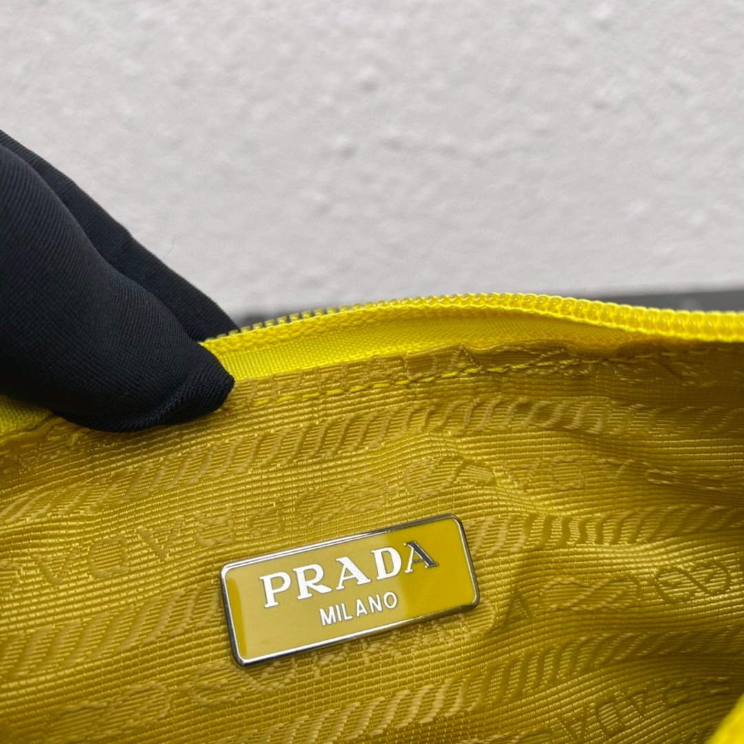 Prada 1NE515 Re-Nylon Re-Edition 2000 mini-bag Lemon Yellow