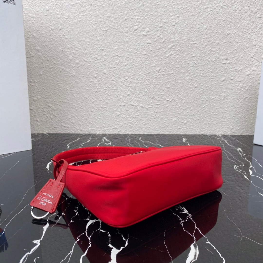 Prada 1NE515 Re-Nylon Re-Edition 2000 mini-bag Red