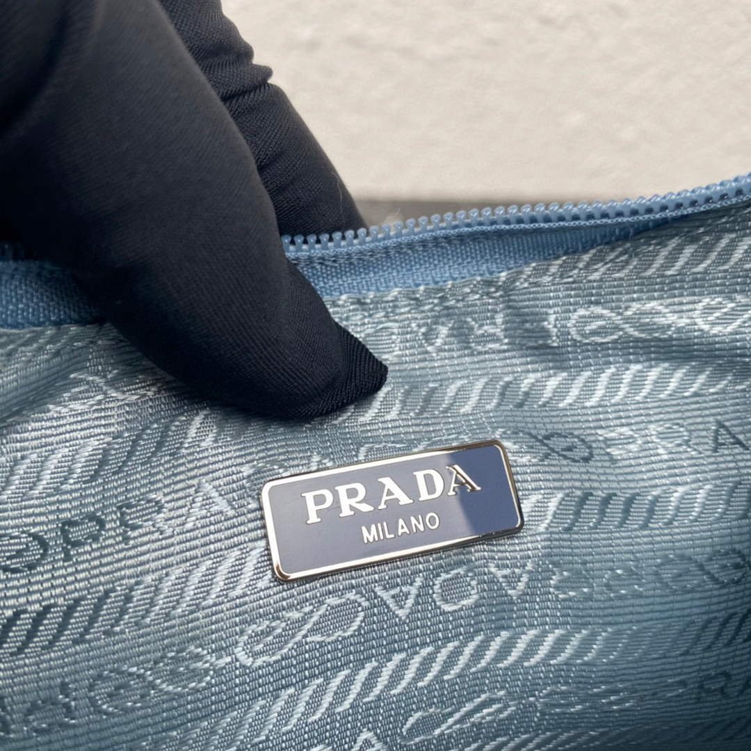 Prada 1NE515 Re-Nylon Re-Edition 2000 mini-bag Blue