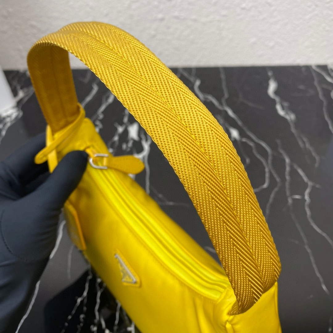 Prada 1NE515 Re-Nylon Re-Edition 2000 mini-bag Yellow