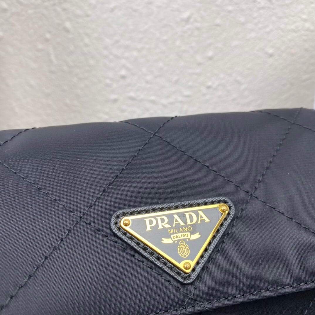 Prada Nylon Vintage Chain rhombus stray Bag 1BD619 Black