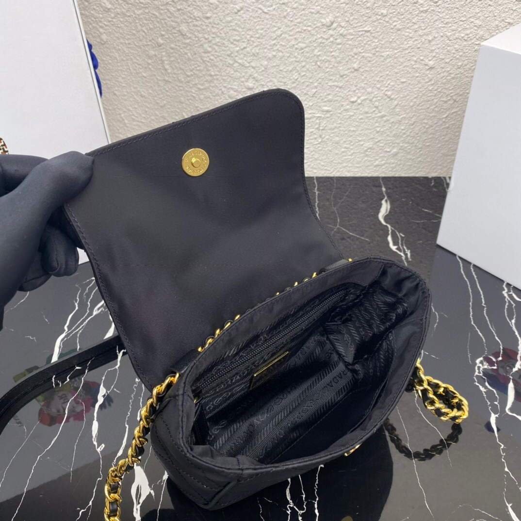 Prada Nylon Vintage Chain rhombus stray Bag 1BD619 Black