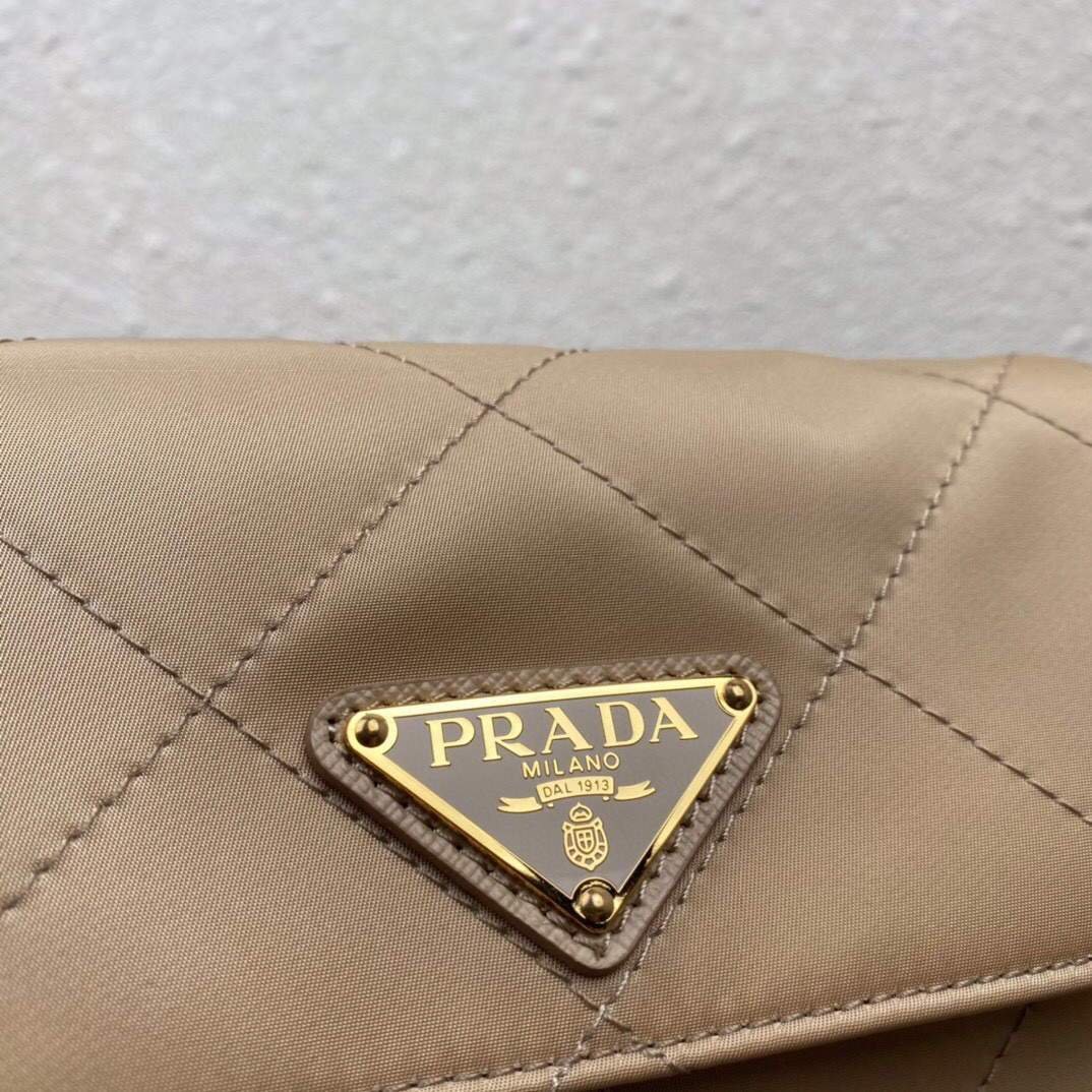 Prada Nylon Vintage Chain rhombus stray Bag 1BD619 Apricot