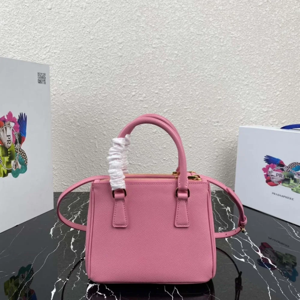 Prada 1BA906 Prada Galleria Saffiano leather mini-bag Pink