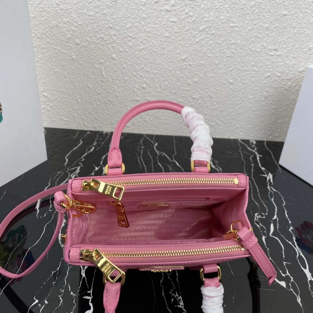 Prada 1BA906 Prada Galleria Saffiano leather mini-bag Pink