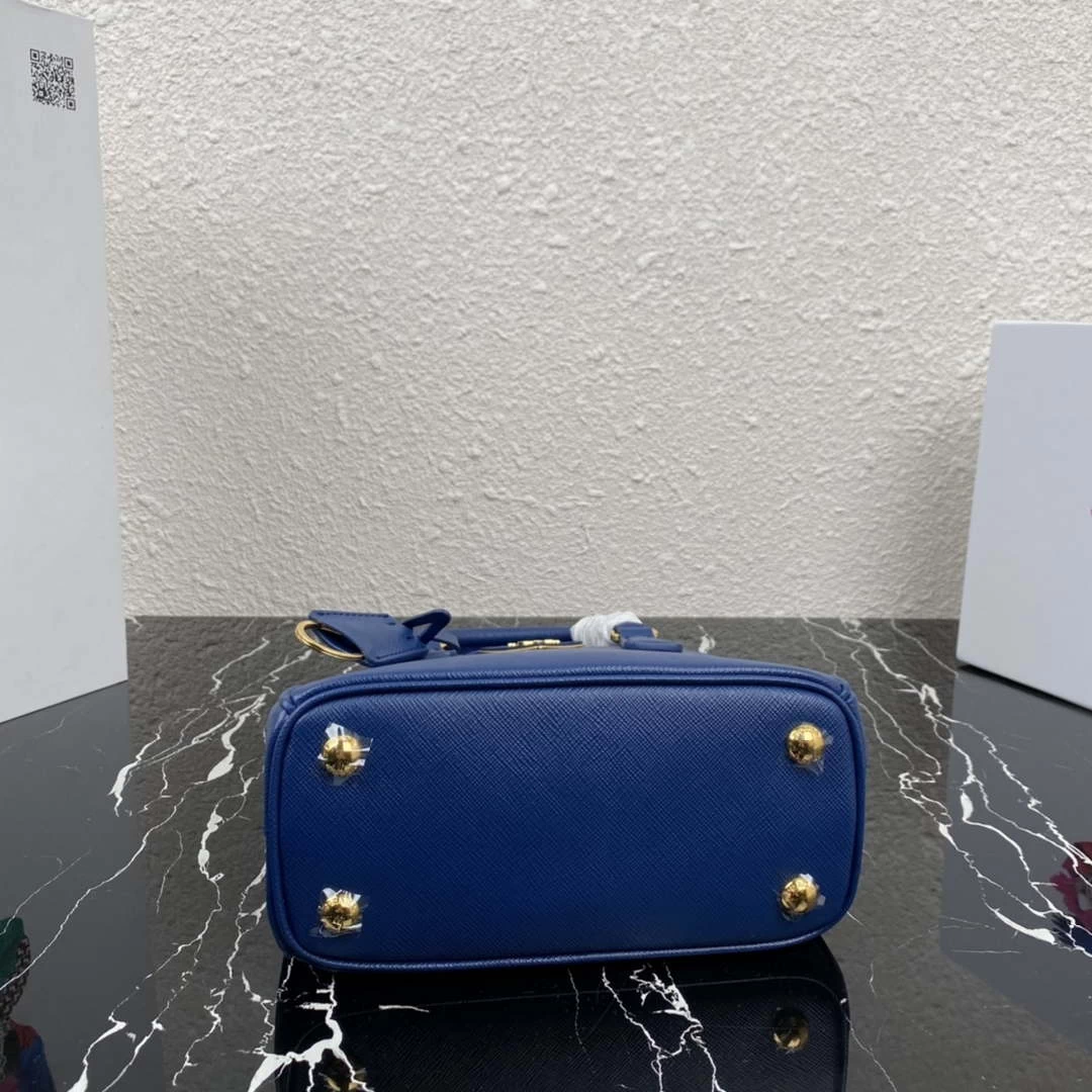 Prada 1BA906 Prada Galleria Saffiano leather mini-bag Blue