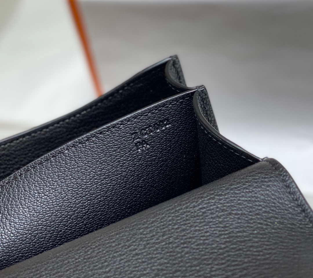 Hermes Constance Cross Body Bag Epsom Leather Gold H28401
