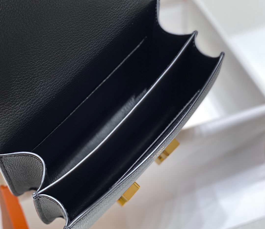 Hermes Constance Cross Body Bag Epsom Leather Gold H28401