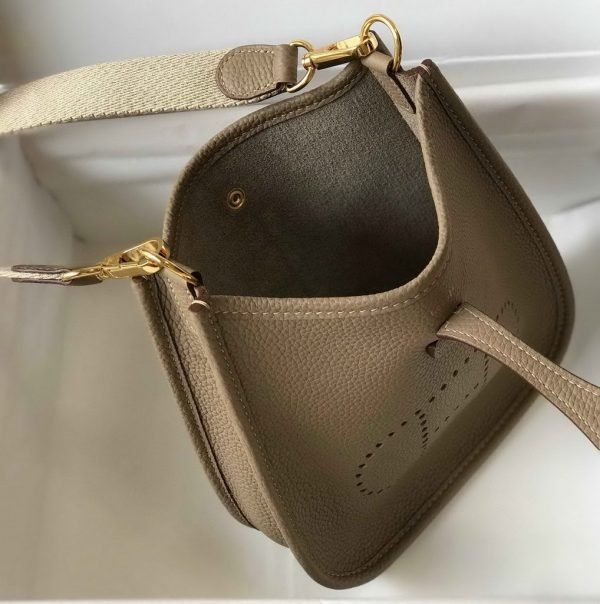 Replica Hermes Evelyne Bag Designer Hermes Mini Crossbody Bag 20382 Gold Buckle Kakhi