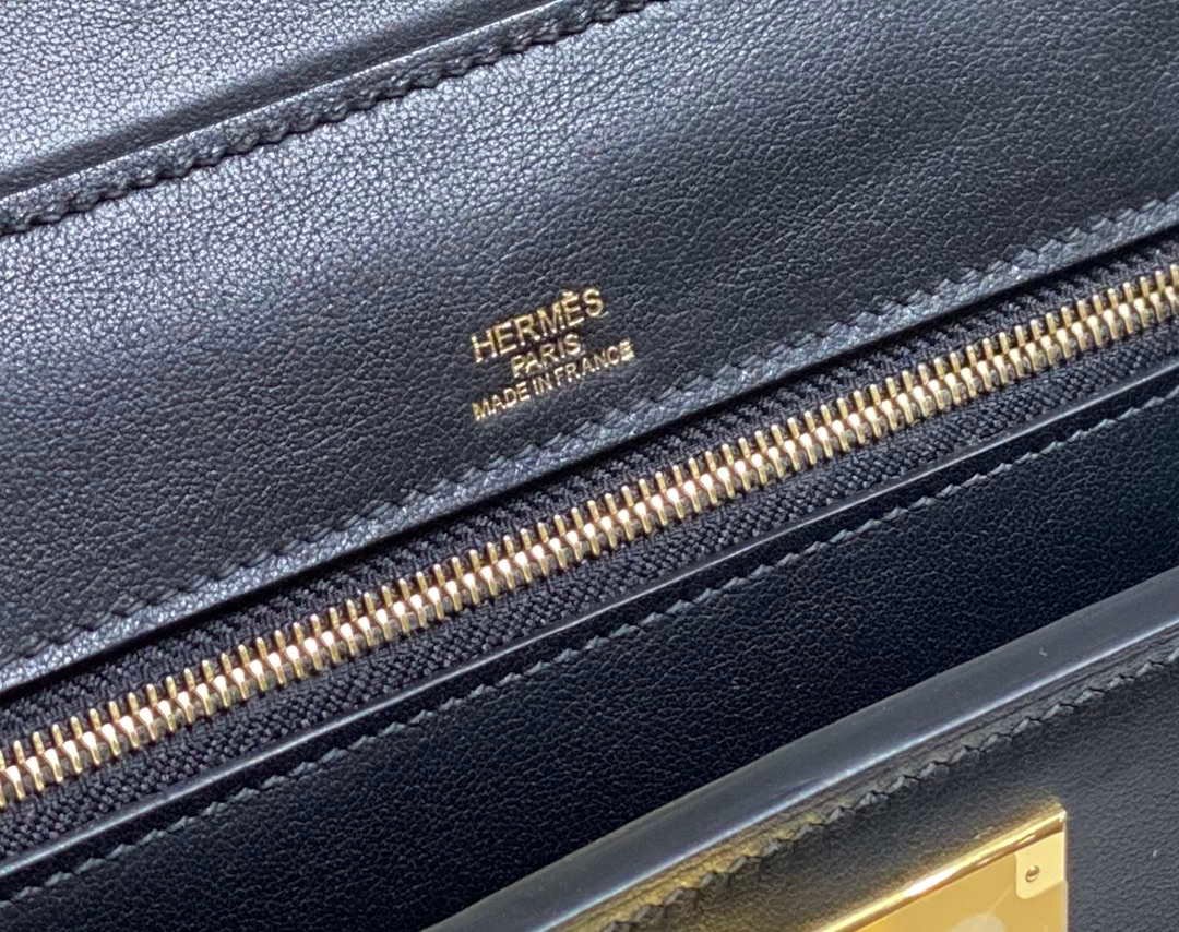 Hermes Mini 2424 Leather 21cm H230263 Black