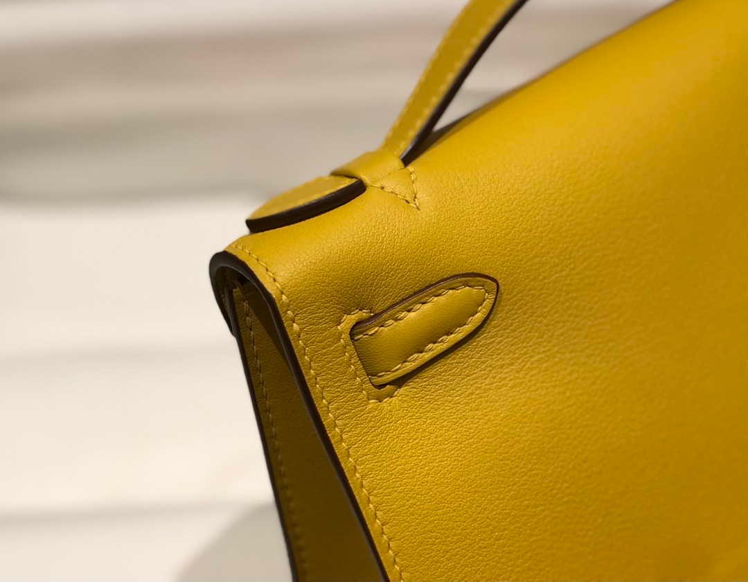 Replica Hermes Kelly Pouchette Swift Leather clutch bag Gold H230269