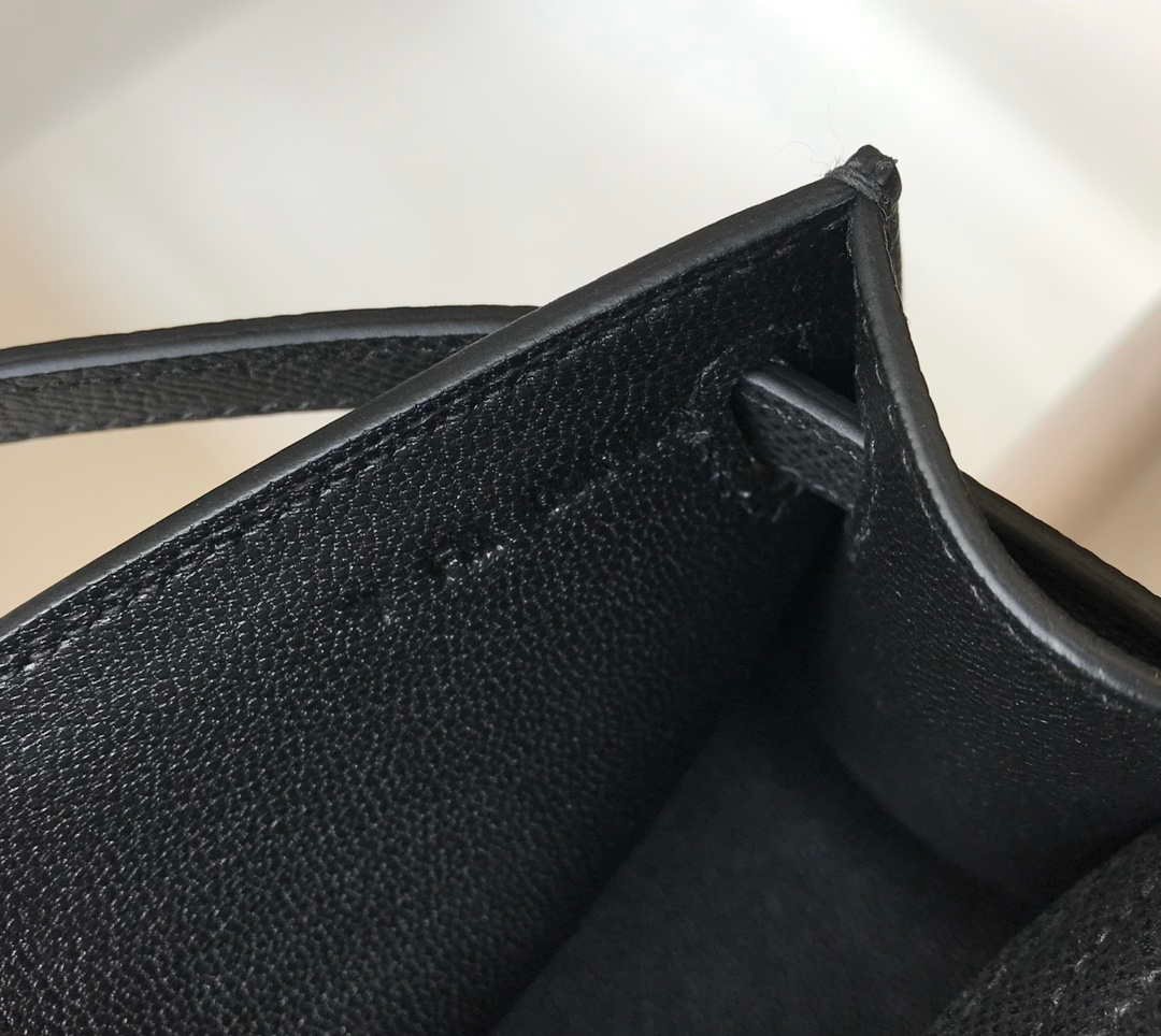 Hermes Mini Kelly Pouchette Epsom Leather H230240 Black Silver