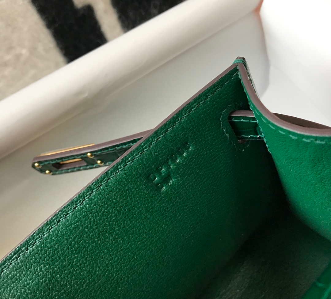 Replica Hermes Mini Kelly Pouchette Crocodile Leather H230238 Green