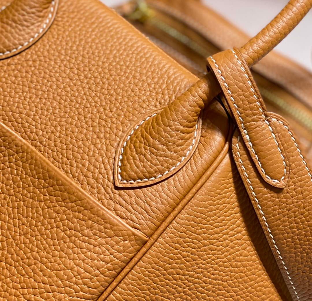 Replica Hermes H073428 Lindy Bag 26 30 H231954
