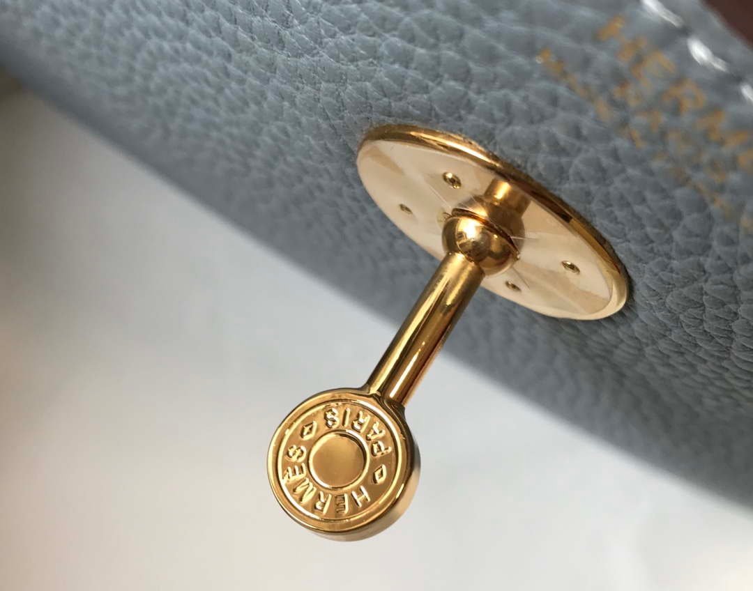 Replica Hermes H073428 Lindy Bag 26 30 H231949