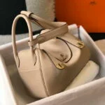 Replica Hermes H073428 Lindy Bag 26 30 H231940