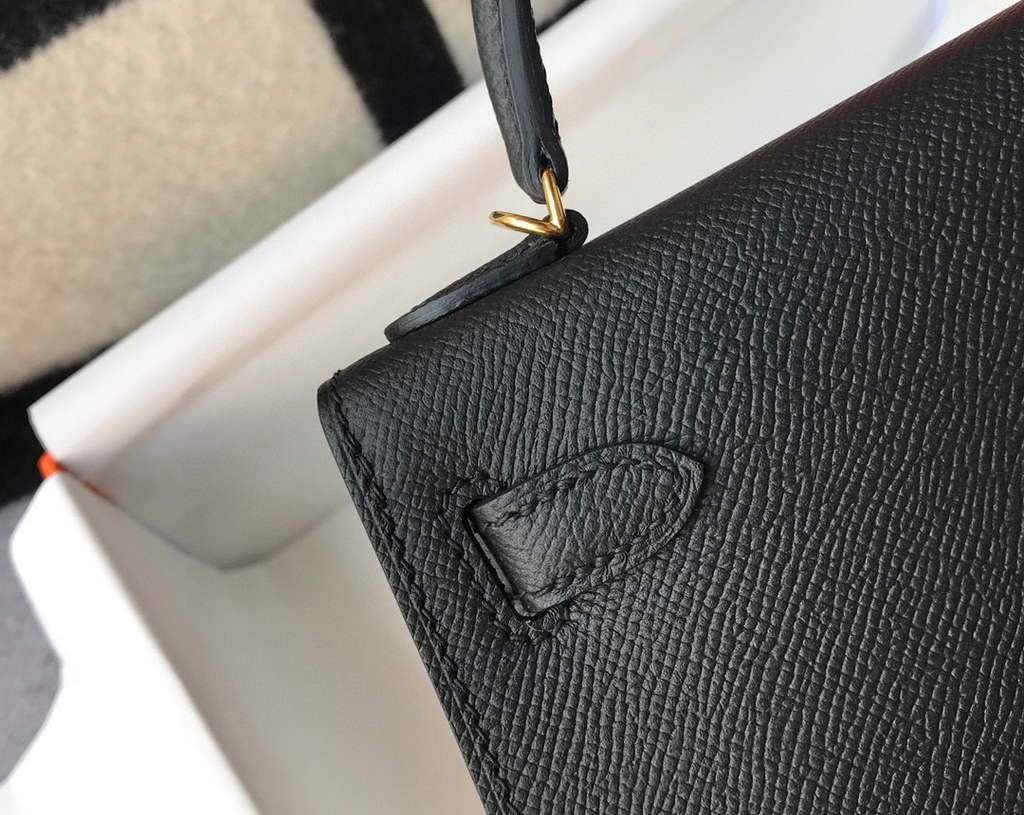 Hermes Kelly Bag Hermes 19CM Epsom Shoulder Mini Bag Black Gold buckle 20455