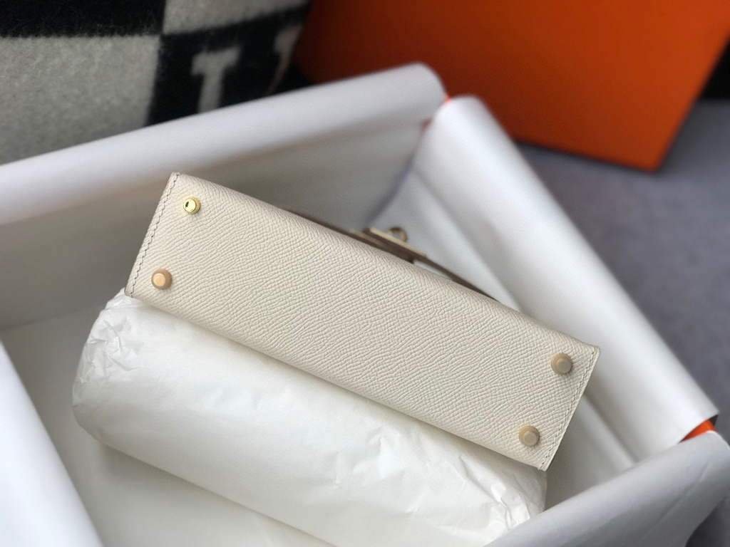 Hermes Kelly Bag Hermes 19CM Epsom Shoulder Mini Bag Beige Gold buckle 20458