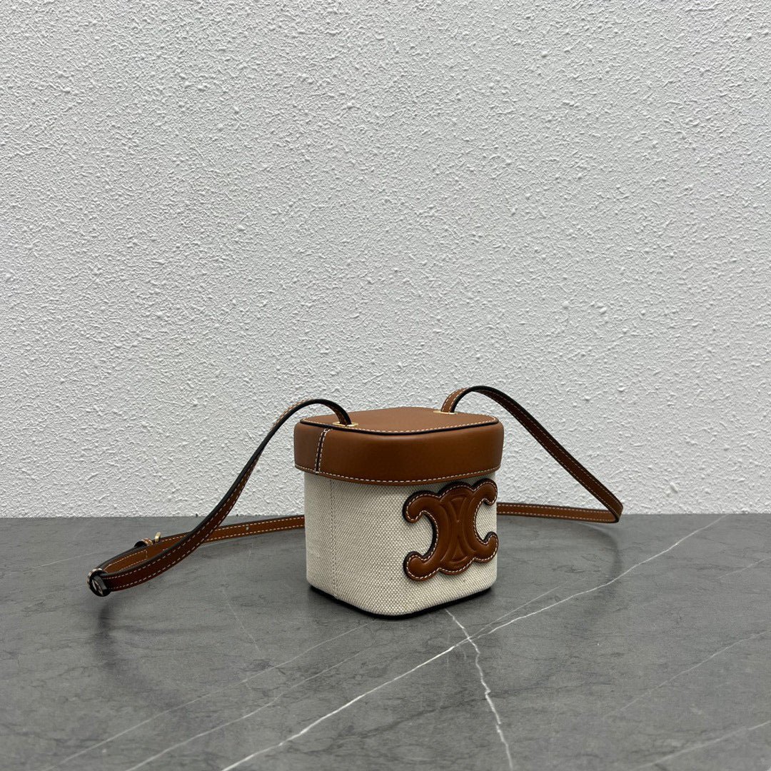 Celine 199263 SMALL BOX cuir triomphe in Smooth Calfskin beige tan