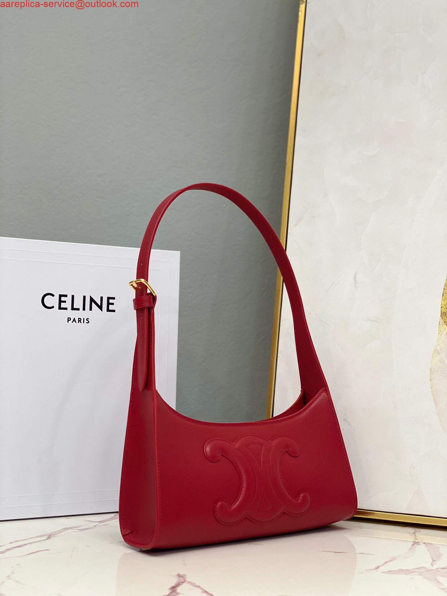 Celine 198153 Shoulder Bag Cuir Triomphe in Smooth Calfskin Red