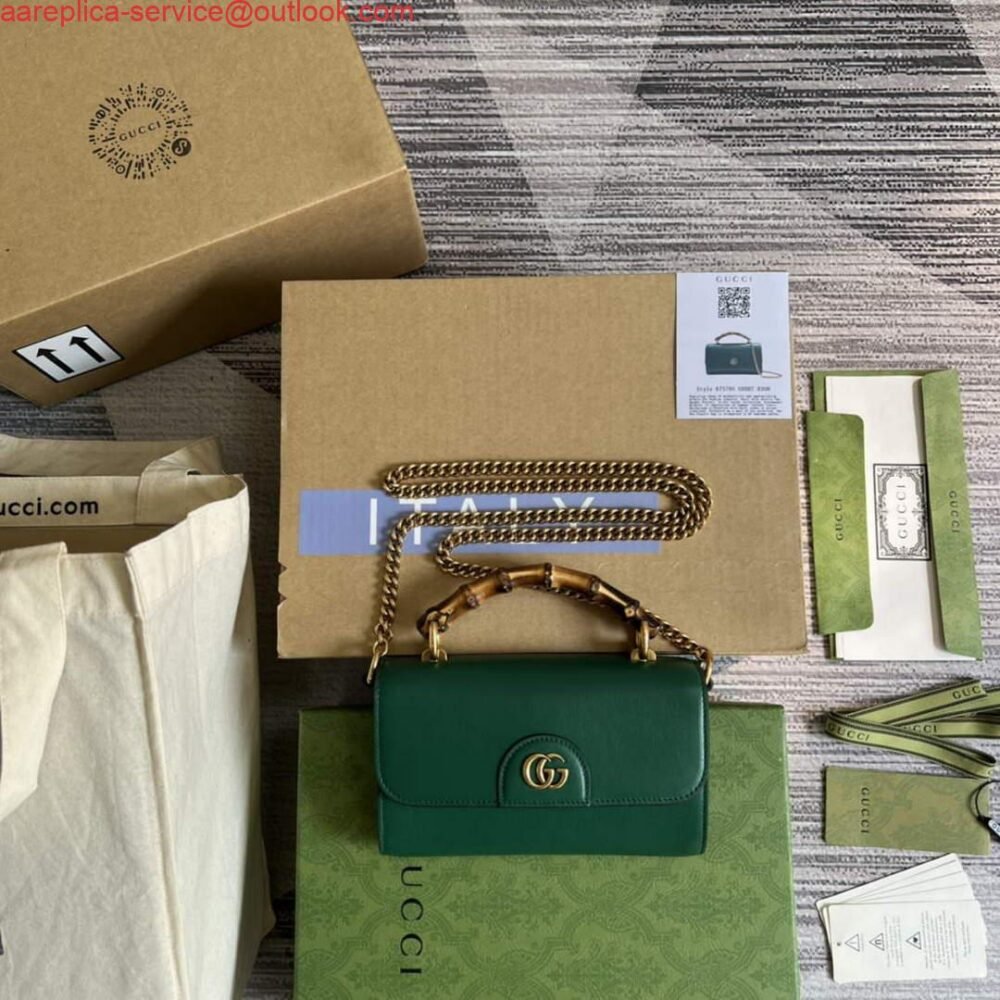 Gucci 675795 Gucci Diana mini shoulder bag Green