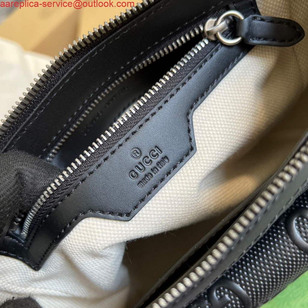 Gucci 674058 GG embossed messenger bag Black