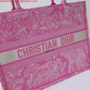 Dior M1286 Dior Book Tote Blue Dior Oblique Velvet
