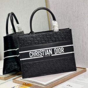 Dior M1286 Large Book Tote Beige jute fabric with Union motif embroidery