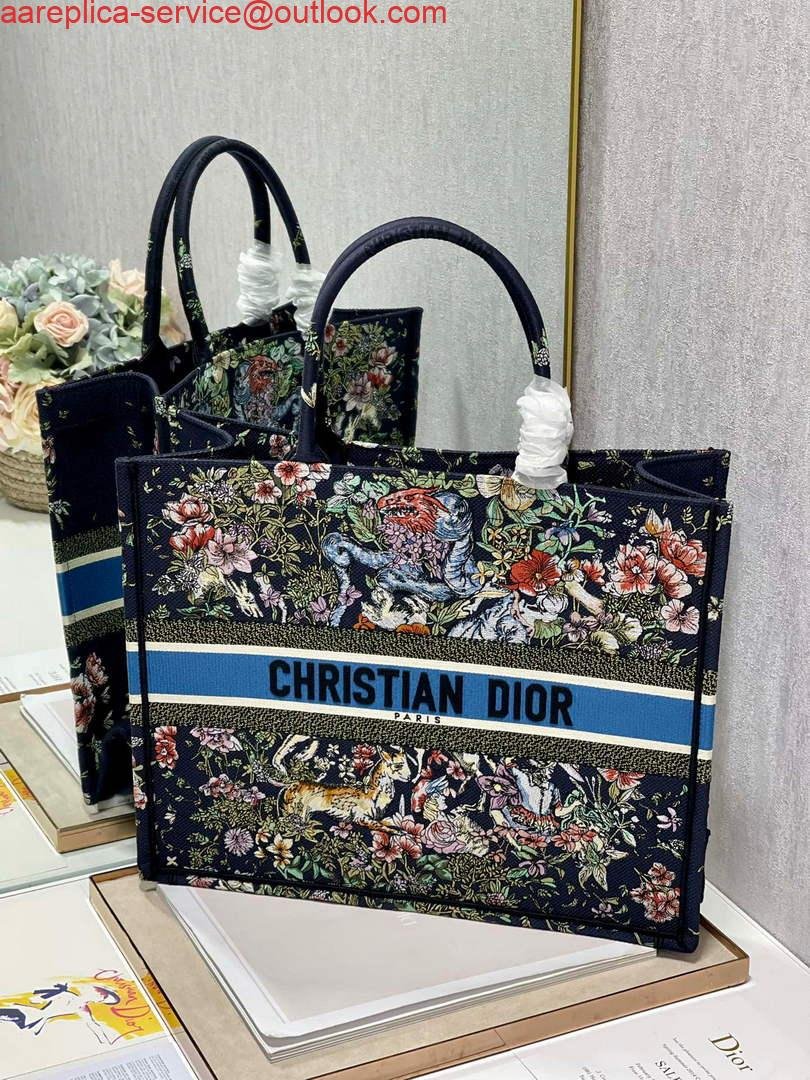 Dior M1286 Large Book Tote D-Constellation embroidery in shades of blue