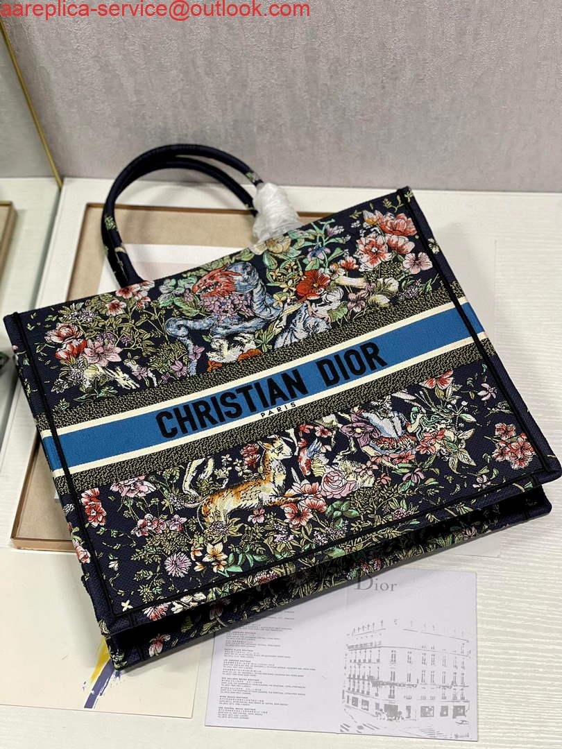 Dior M1286 Large Book Tote D-Constellation embroidery in shades of blue
