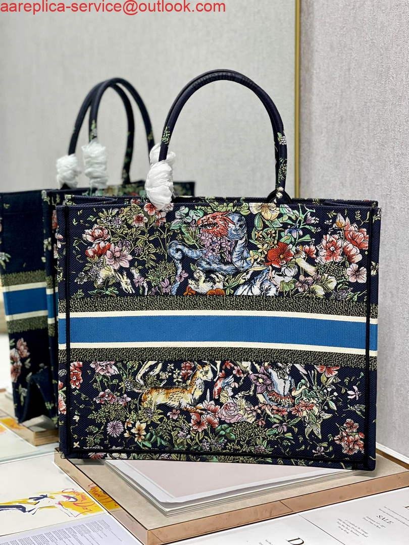Dior M1286 Large Book Tote D-Constellation embroidery in shades of blue