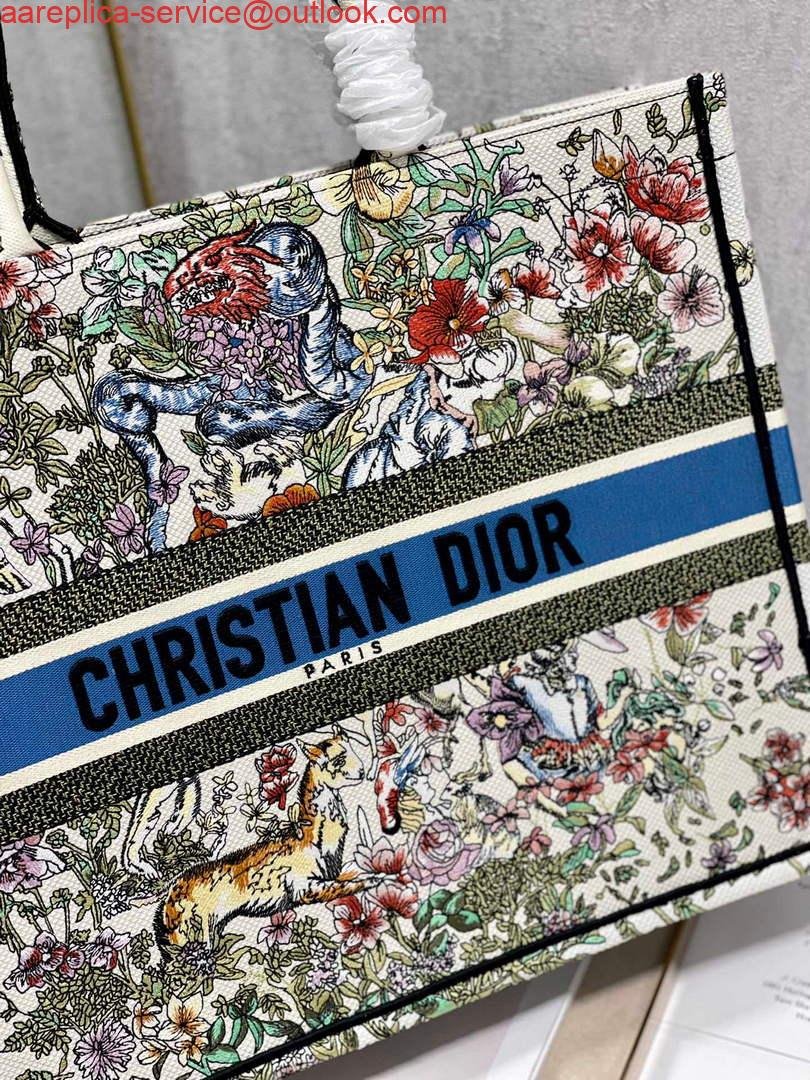 Dior M1286 Large Book Tote Latte D-Constellation Embroidery
